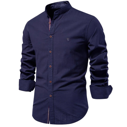 Camisa lisa de manga larga de algodón prémium para hombre: informal y elegante